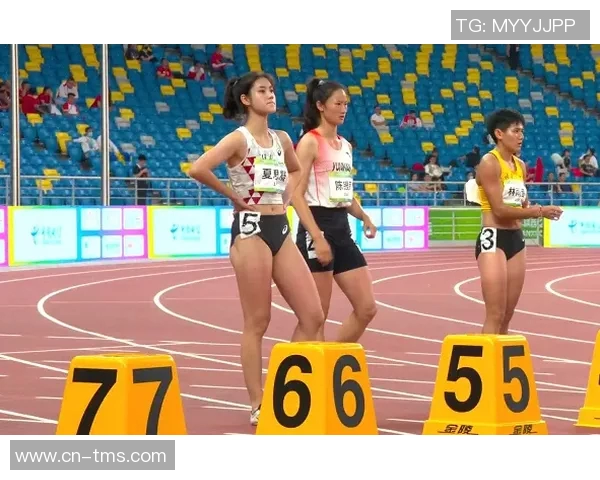 吴丽的排球之路：从青涩少女到赛场女王的成长故事